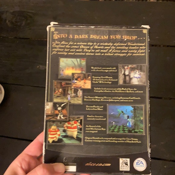 American McGee’s ALICE big box EA games PC CD 2000 - Picture 4 of 5